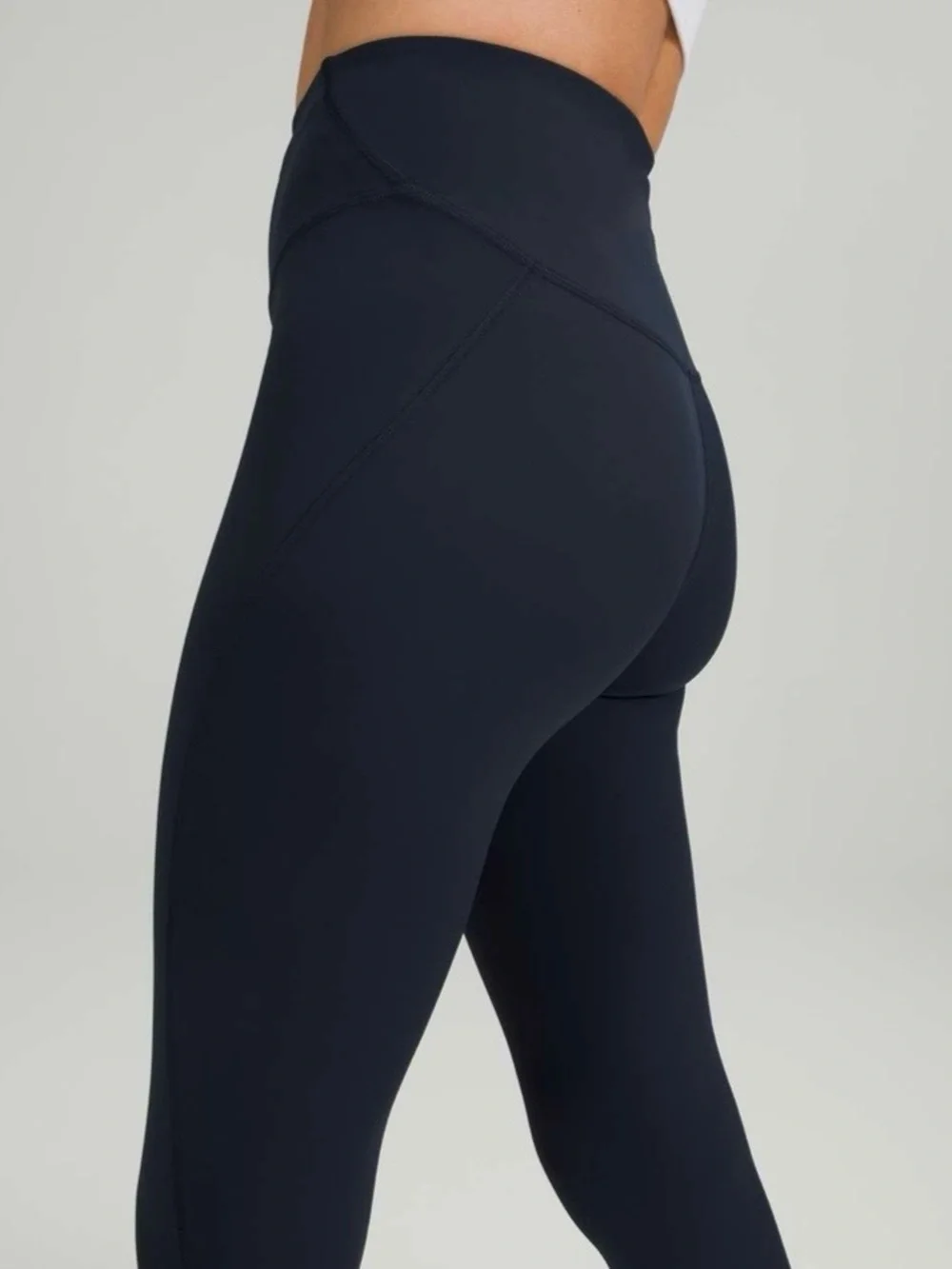 Lululemon Base Pace High-Rise Tight Legging 25” True Navy Nulux Leggings Size 10